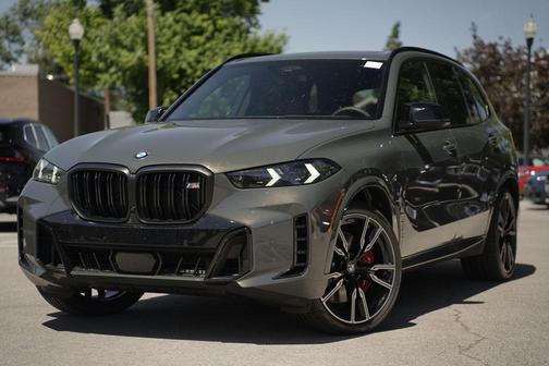 Dravit Grey Metallic 2026 BMW X5 M60i