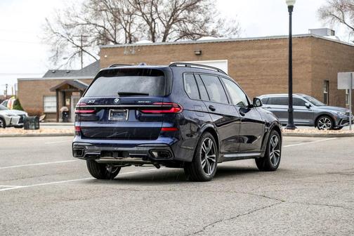 2026 BMW X7 xDrive40i