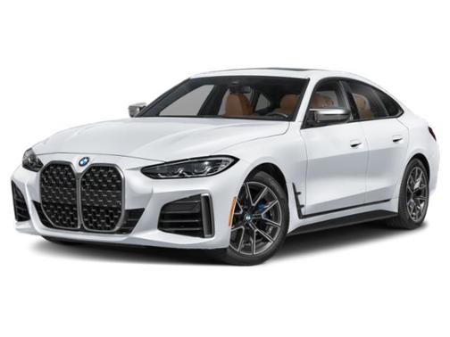 Mineral White Metallic 2024 BMW M440 i xDrive