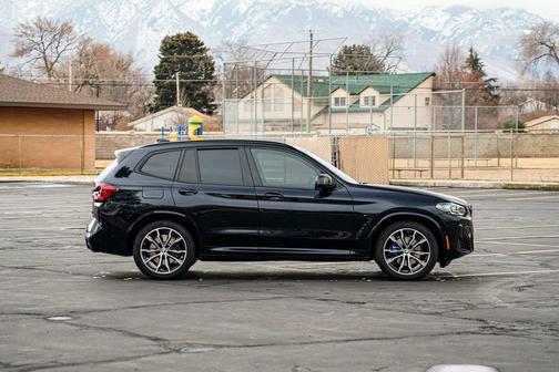 2024 BMW X3 M40i