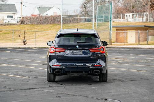 2024 BMW X3 M40i