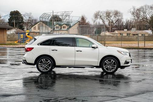 2017 Acura MDX 3.5L w/Advance Package