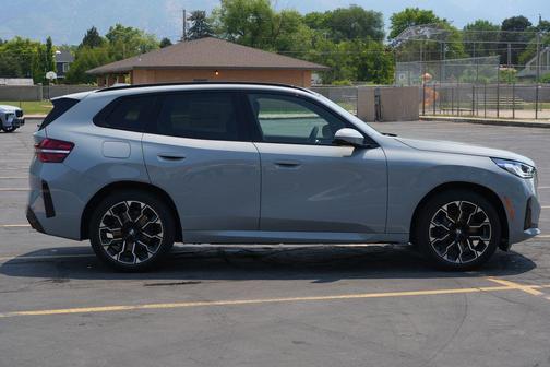 Brooklyn Grey Metallic 2026 BMW X3 30 xDrive