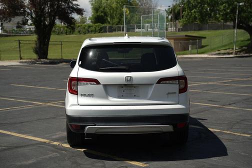 Platinum White Pearl 2020 Honda Pilot AWD EX-L