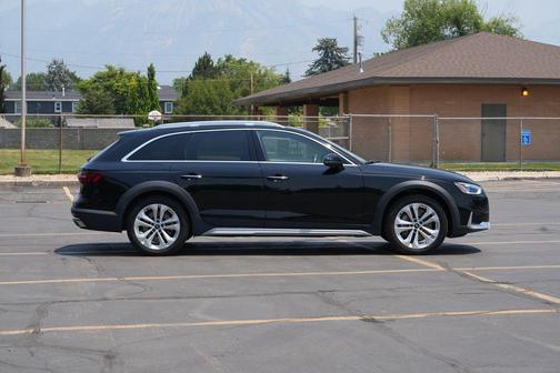 Brilliant Black 2022 Audi A4 allroad 45 Premium Plus