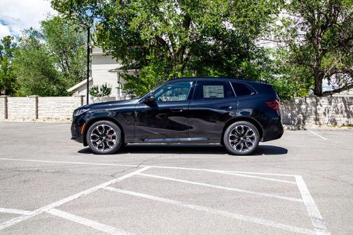 Black Sapphire Metallic 2026 BMW X3 30 xDrive