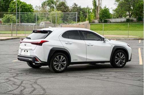 2020 Lexus UX 250h F Sport