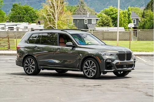 2022 BMW X7 xDrive40i
