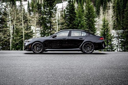 Black Sapphire Metallic 2026 BMW M5 Base