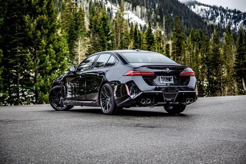 Black Sapphire Metallic 2026 BMW M5 Base