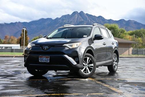 Magnetic Gray Metallic 2017 Toyota RAV4 XLE