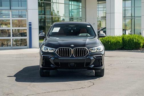 2022 BMW X6 M50i