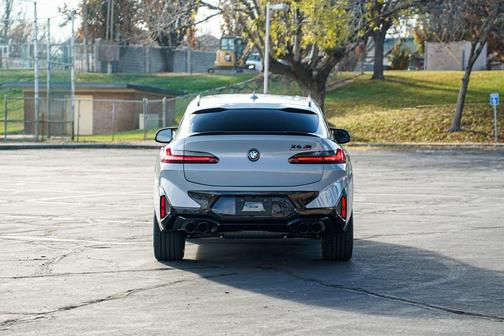 2025 BMW X4 M AWD