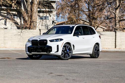 2026 BMW X5 M60i