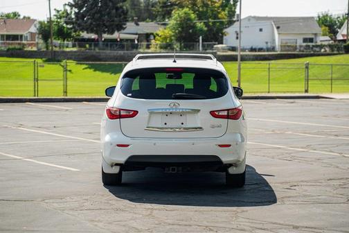 2015 INFINITI QX60 Base