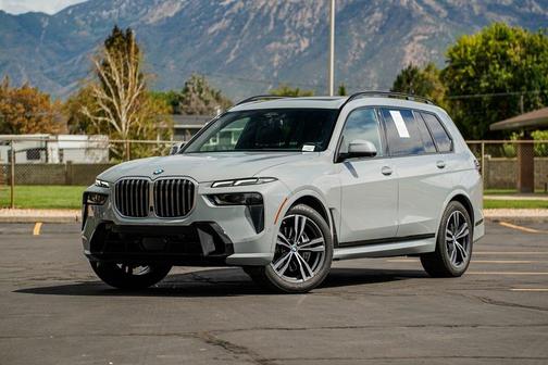 2023 BMW X7 xDrive40i