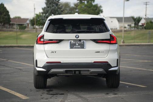 Alpine White 2026 BMW X1 xDrive28i