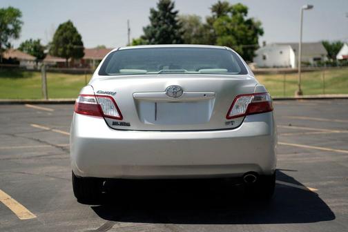 Classic Silver Metallic 2009 Toyota Camry Hybrid SE