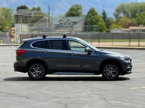 Mineral Gray Metallic 2018 BMW X1 xDrive28i