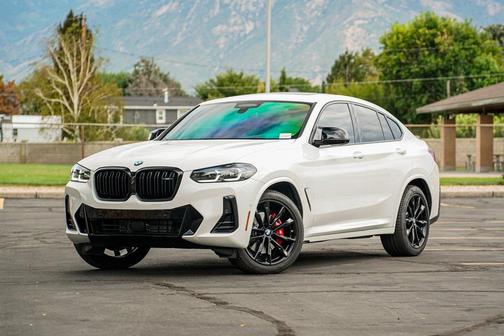 2023 BMW X4 M40i