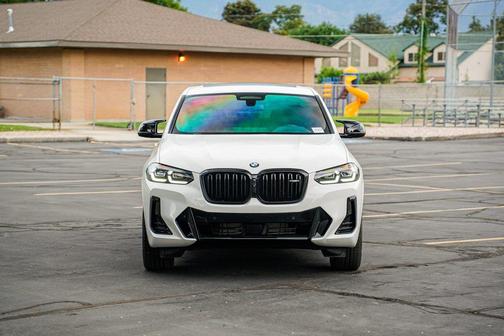 2023 BMW X4 M40i