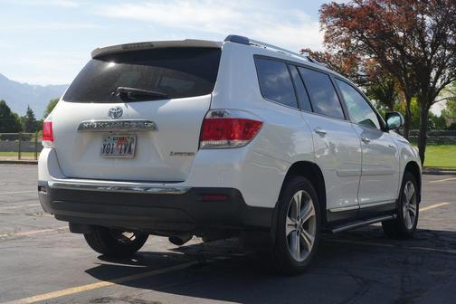 Blizzard Pearl 2013 Toyota Highlander Limited