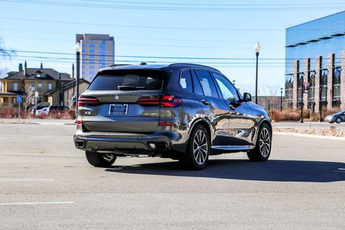 2026 BMW X5 PHEV xDrive50e