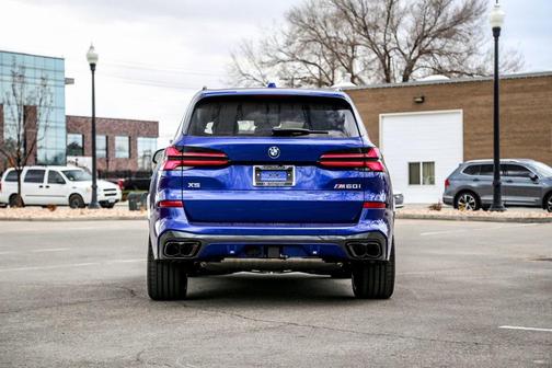 2026 BMW X5 M60i