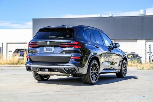 2026 BMW X5 M60i