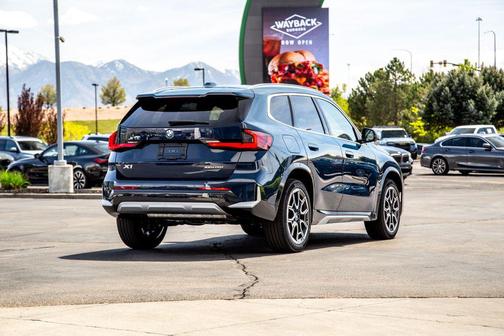 Night Dusk Blue Metallic 2026 BMW X1 xDrive28i