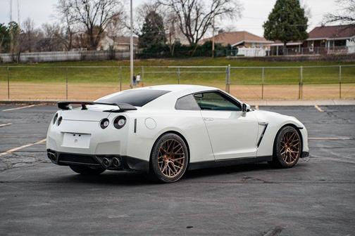 2009 Nissan GT-R Premium