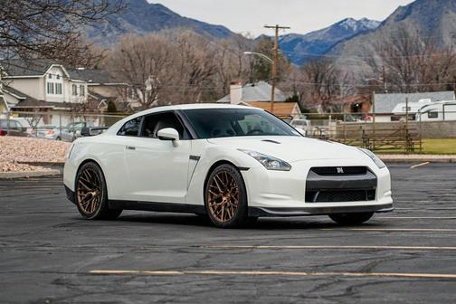 2009 Nissan GT-R Premium