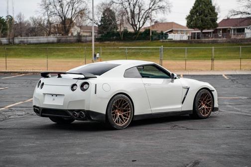 2009 Nissan GT-R Premium