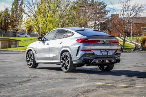 2026 BMW X6 M60i