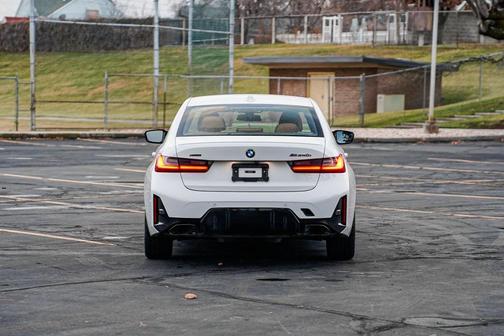 2023 BMW M340 i xDrive