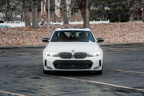 2023 BMW M340 i xDrive