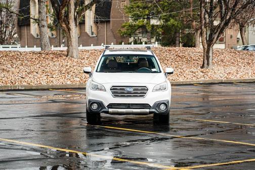2017 Subaru Outback 3.6R Touring