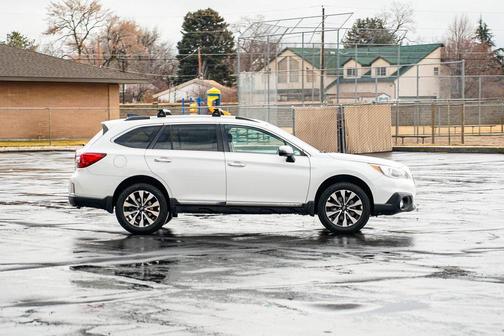2017 Subaru Outback 3.6R Touring