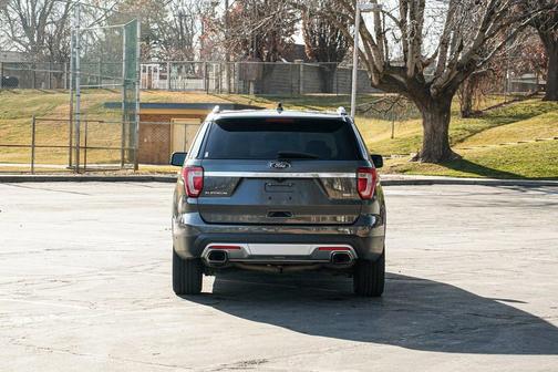 2016 Ford Explorer Platinum