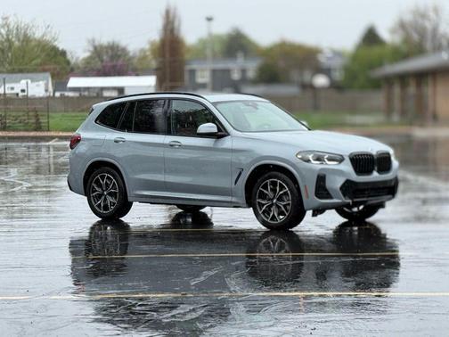 Brooklyn Grey Metallic 2023 BMW X3 xDrive30i