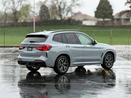 Brooklyn Grey Metallic 2023 BMW X3 xDrive30i