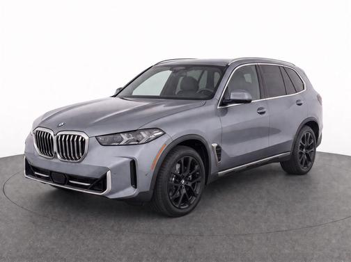 Gray Metallic 2024 BMW X5 xDrive40i