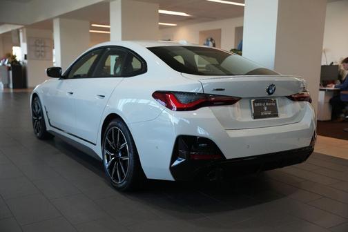 Alpine White 2027 BMW 430 Gran Coupe i xDrive