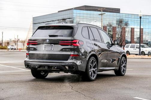 2026 BMW X5 PHEV xDrive50e