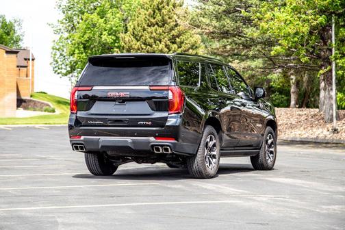 Onyx Black 2025 GMC Yukon 4WD AT4 Ultimate