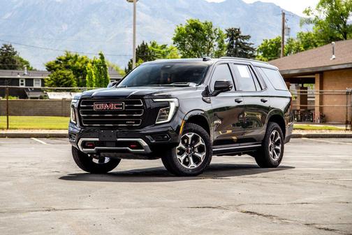 Onyx Black 2025 GMC Yukon 4WD AT4 Ultimate