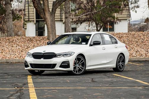 2021 BMW 330 xDrive