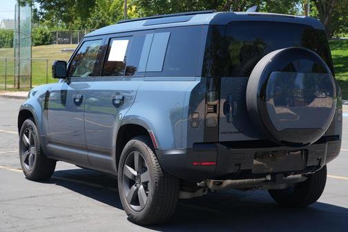 2026 Land Rover Defender P300 S