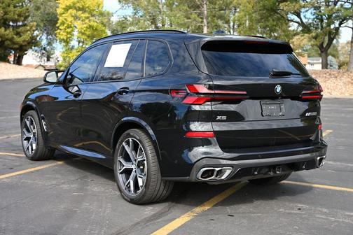 Black Sapphire Metallic 2024 BMW X5 M60i