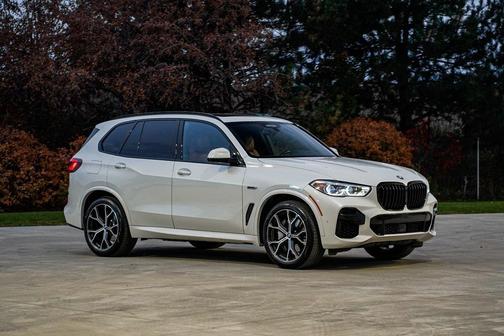 2022 BMW X5 PHEV xDrive45e